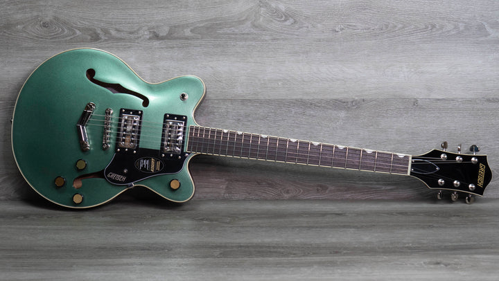 Gretsch G2655 Streamliner Center Block Jr. Double-Cut con V-Stoptail, diapasón de laurel, acero verde oliva