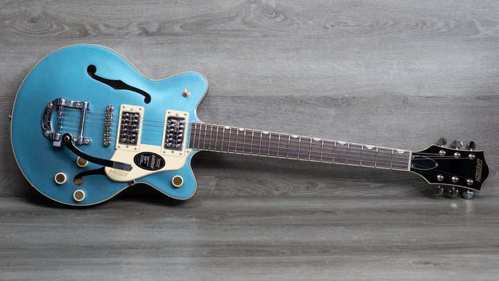 Guitare Gretsch G2655T Streamliner Center Block Jr. Double-Cut avec Bigsby, touche Laurel, bleu arctique