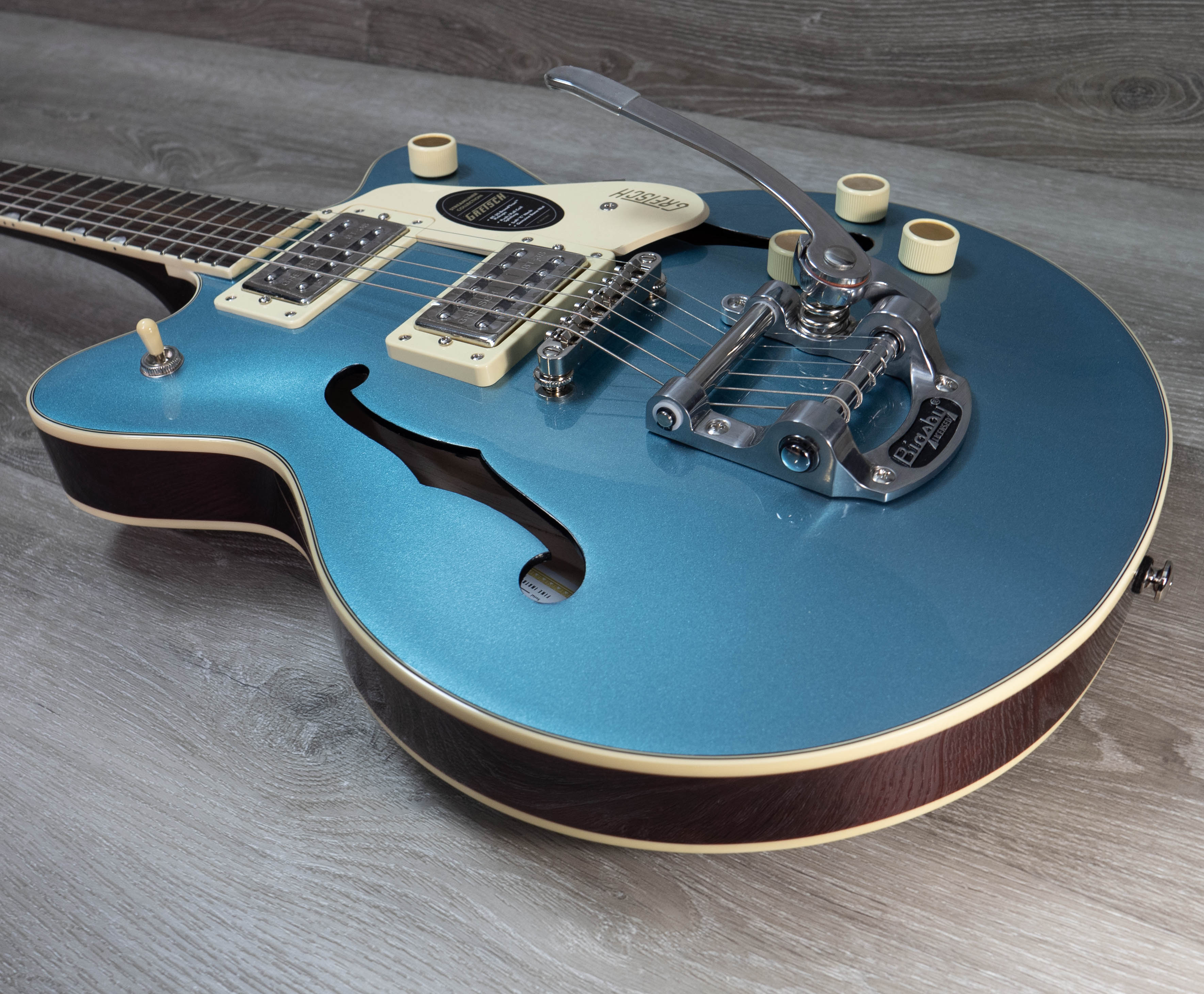 Gretsch G2655T Streamliner Center Block Jr. Double-Cut with Bigsby