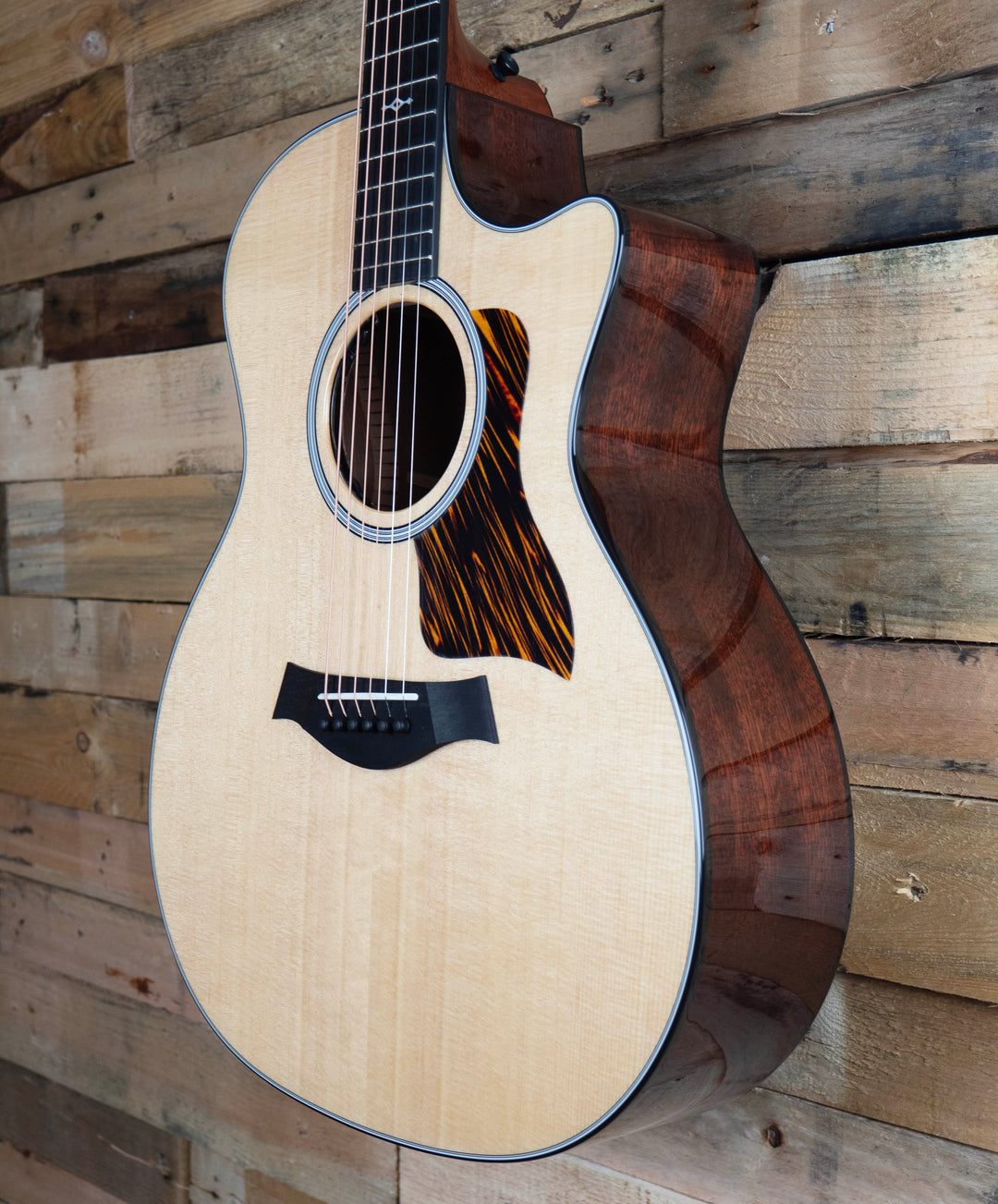 Taylor 314ce Next Generation Grand Auditorium Acoustic-Electric Guitar