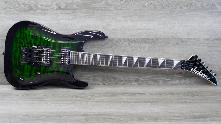 Jackson JS Series Dinky Arch Top JS32Q DKA, diapasón de amaranto, verde transparente