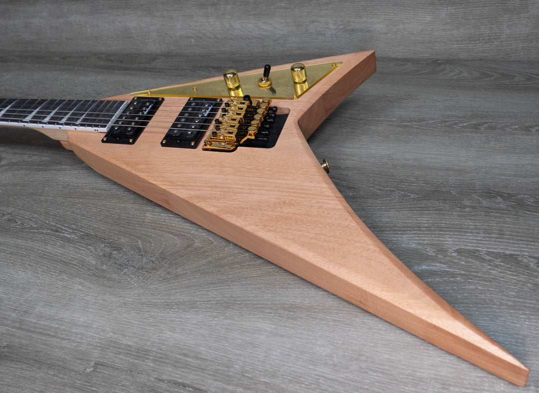 Jackson JS Series Rhoads JS32, Amaranth Fingerboard, Natural Mahogany