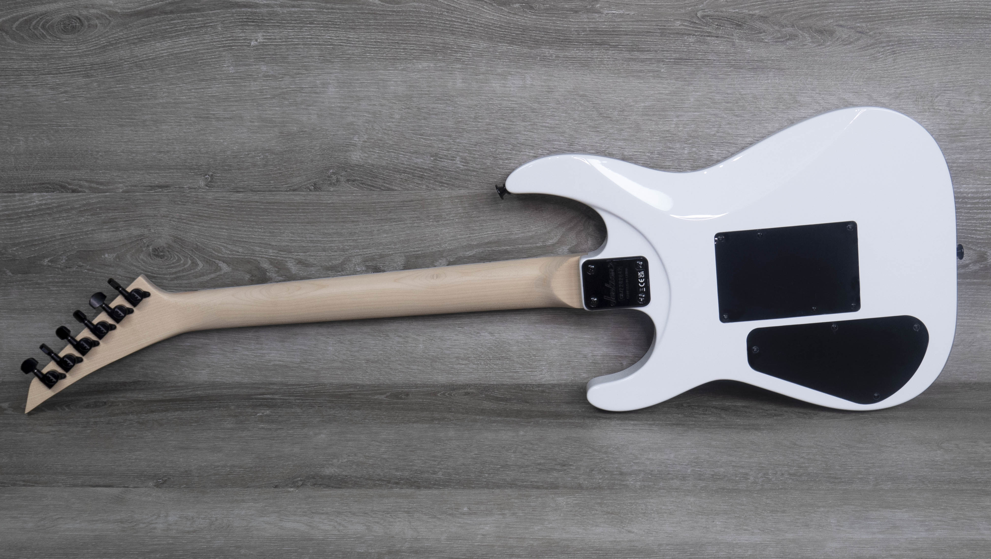 Jackson JS Series Dinky Arch Top JS32 DKAM, Maple