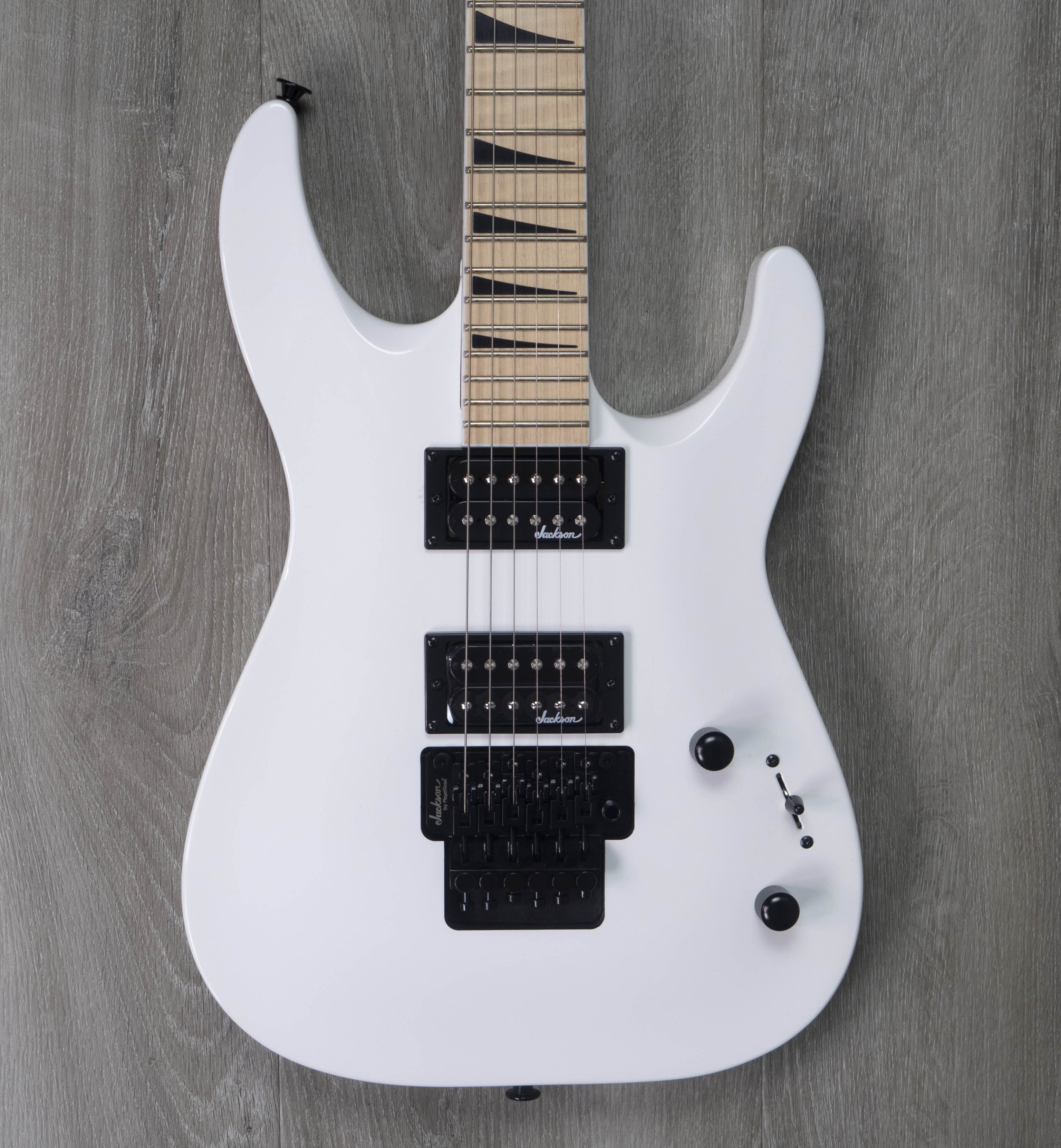 Jackson JS Series Dinky Arch Top JS32 DKAM, Maple