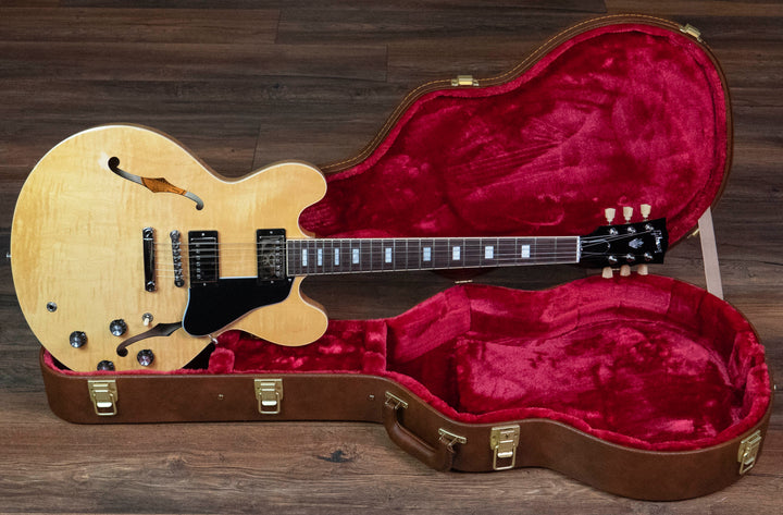 Gibson ES-335, figura antigua natural