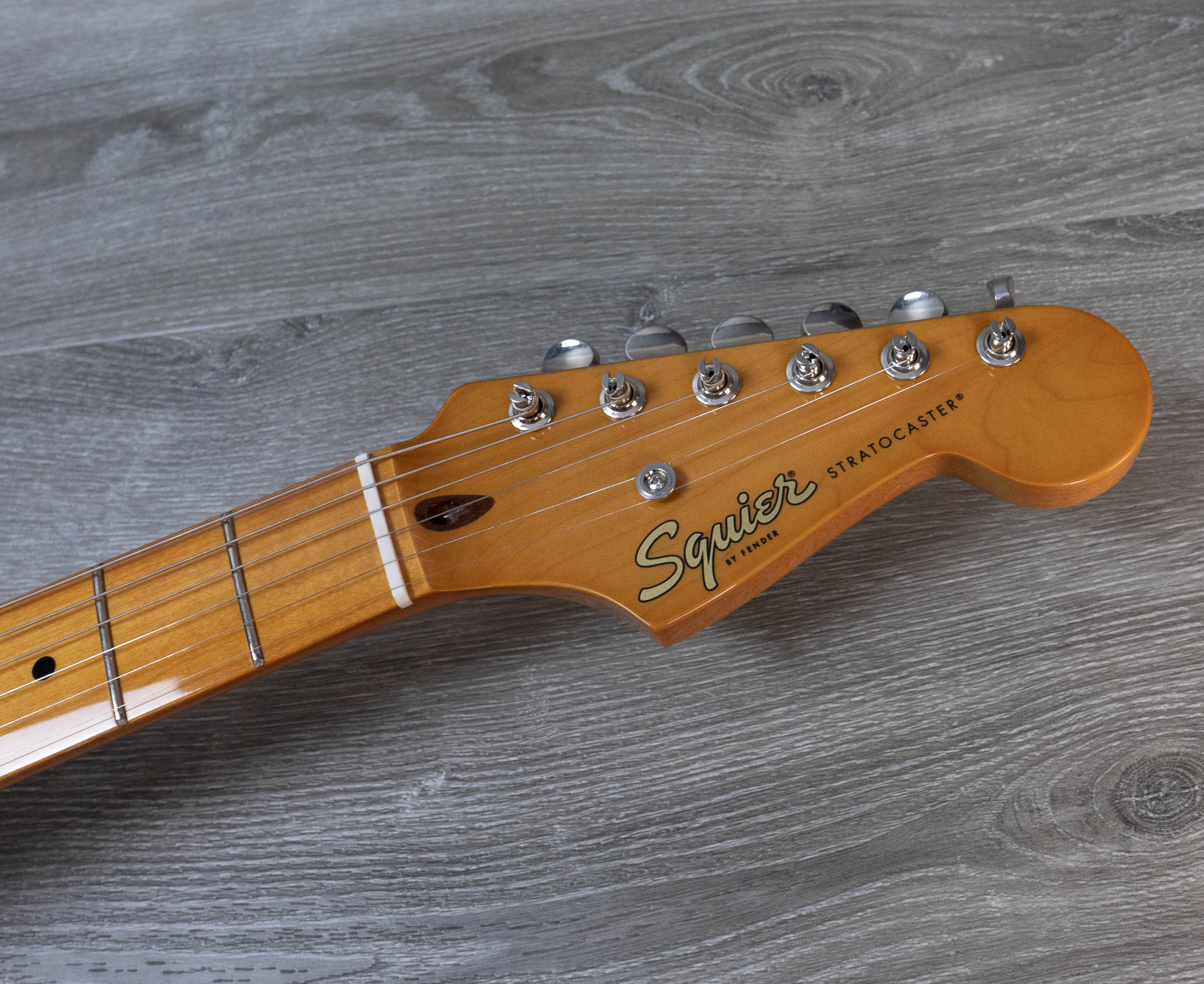 Squier Classic Vibe 50s Stratocaster, Maple Fingerboard, White