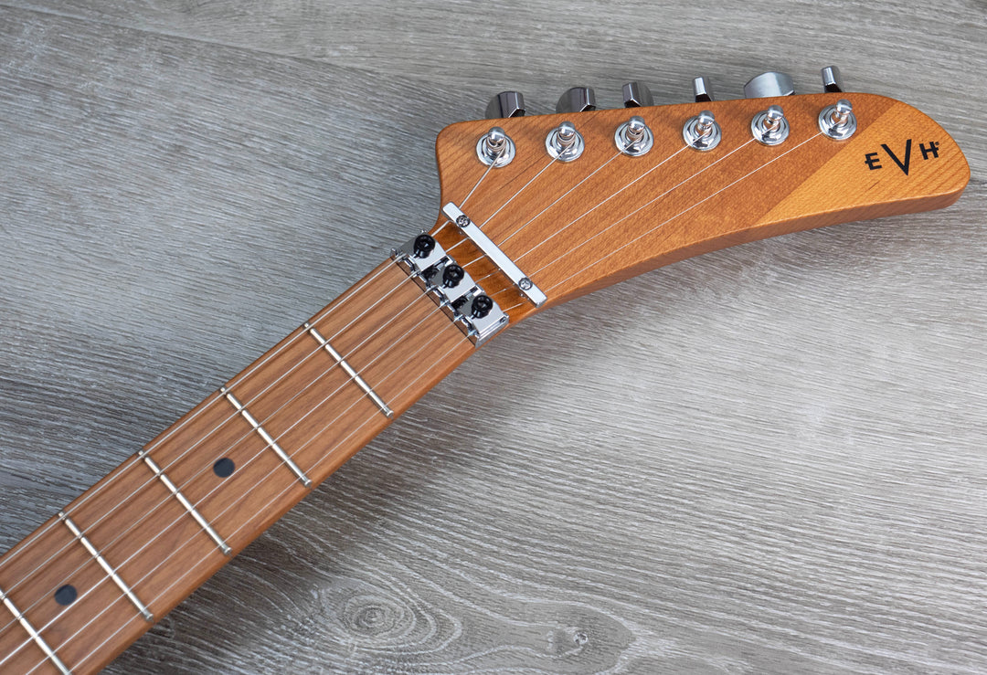 EVH 5150 Series Deluxe, Baked Maple, Black