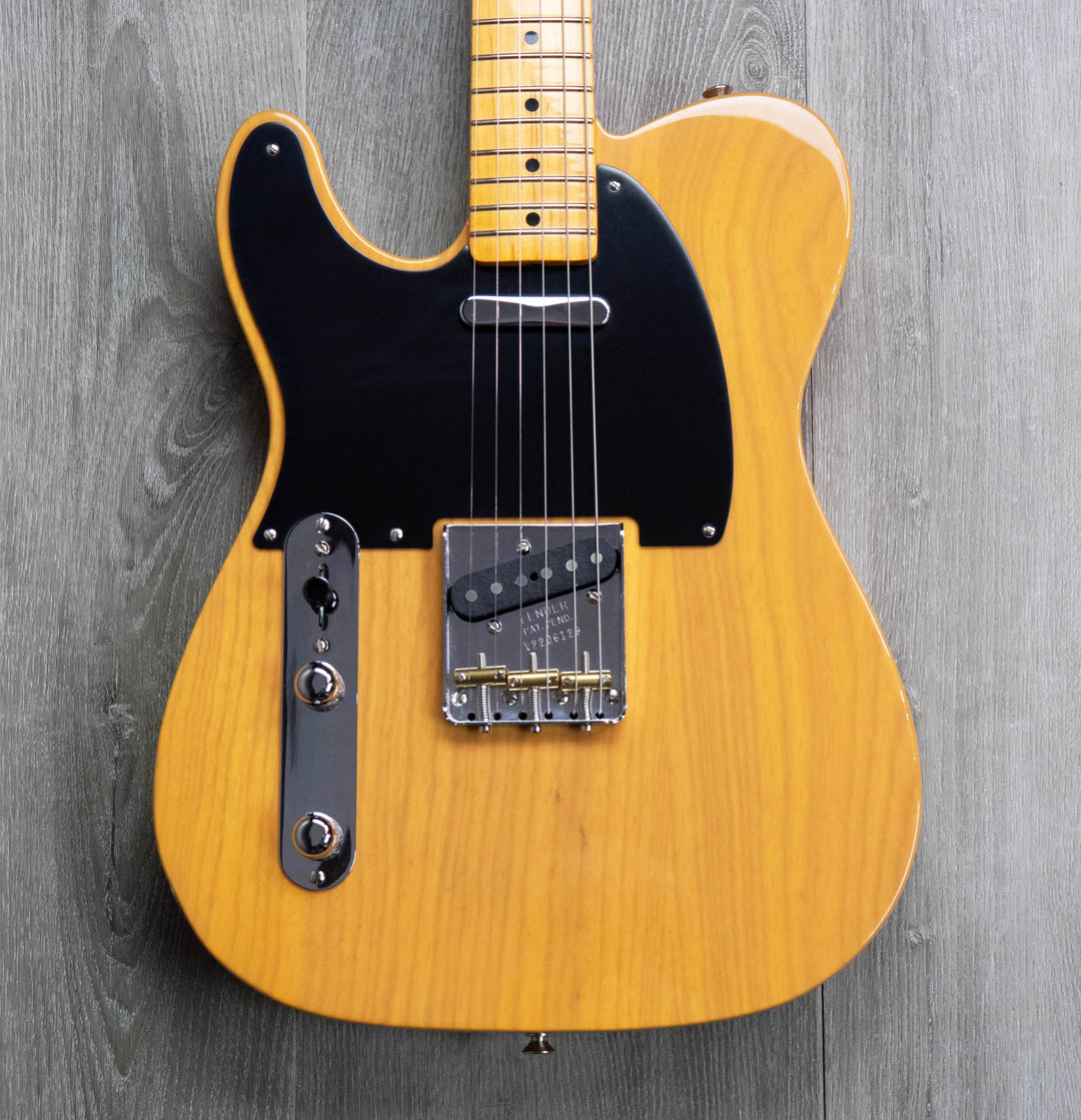 Fender American Vintage II 1951 Telecaster pour gaucher, touche en érable, couleur caramel