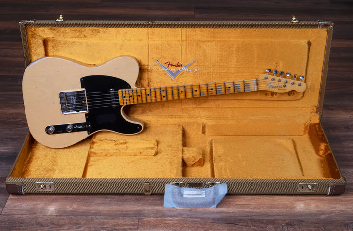Fender Custom Shop '52 Telecaster Relic, Maple Neck, Aged Nocaster Blonde