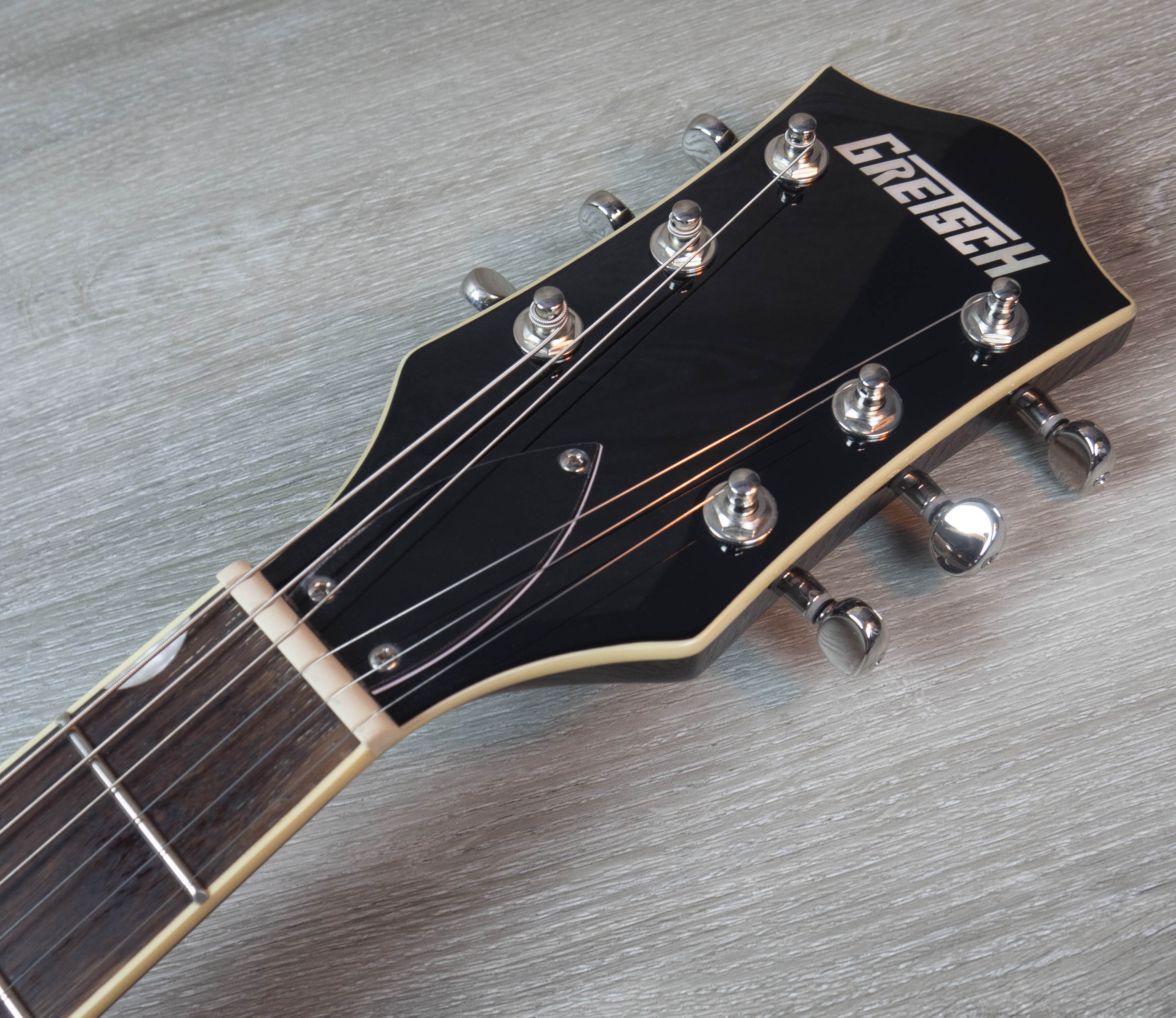 Gretsch G5622T Electromatic Center Block Double-Cut with Bigsby