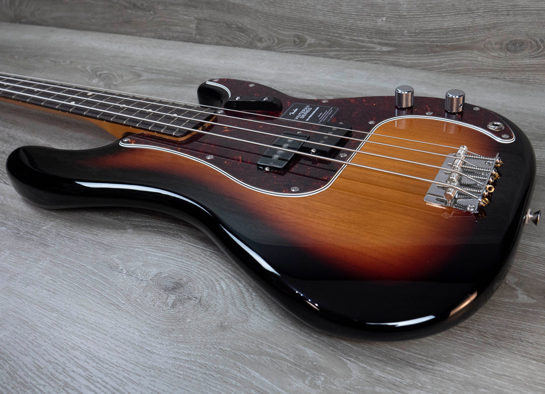 Fender Vintera II 60s Precision Bass, Rosewood Fingerboard, 3-Colour Sunburst