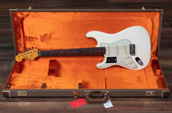 Fender American Vintage II 1961 Stratocaster Left-Hand, Rosewood Fingerboard, Olympic White