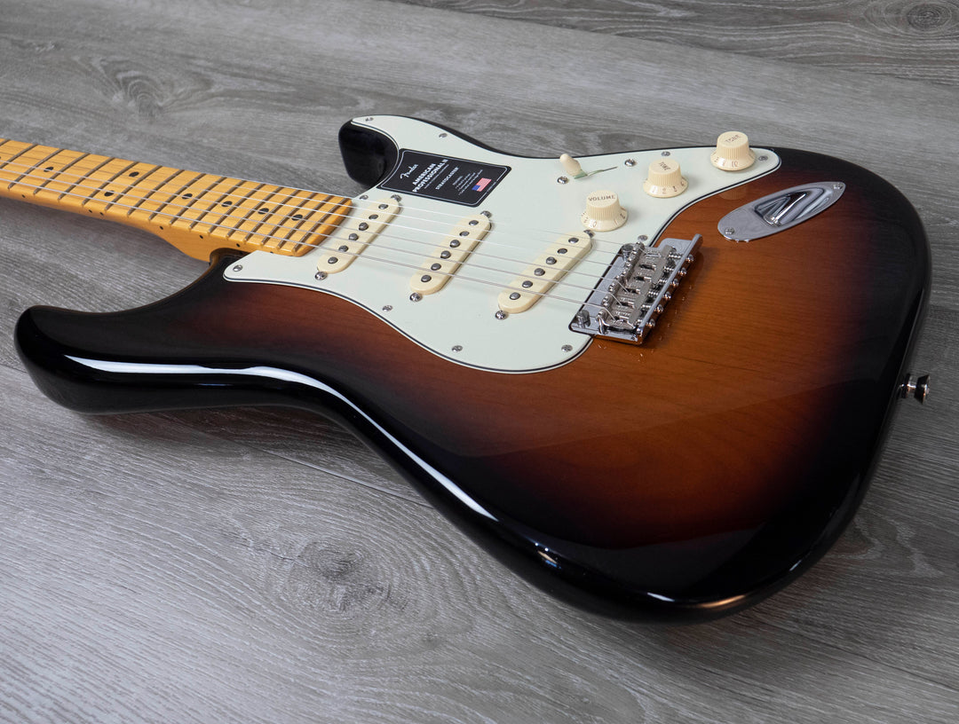 Fender American 70th Anniversary Professional II Stratocaster, Maple Fingerboard, Anniversary 2-Colour Sunburst