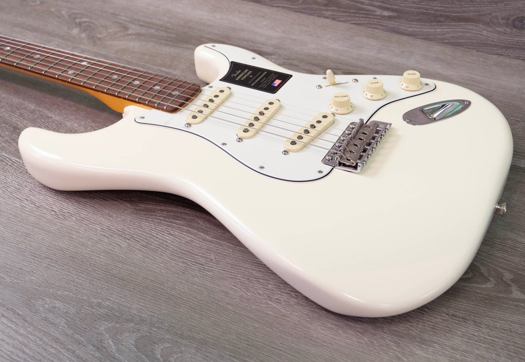 Fender American Vintage II 1973 Stratocaster, Maple Fingerboard, Olympic White