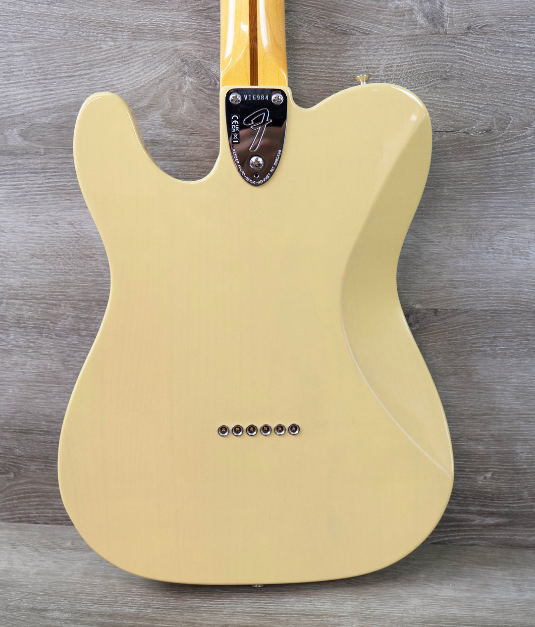 Fender American Vintage II 1975 Telecaster Deluxe, Maple Fingerboard, Vintage Blonde