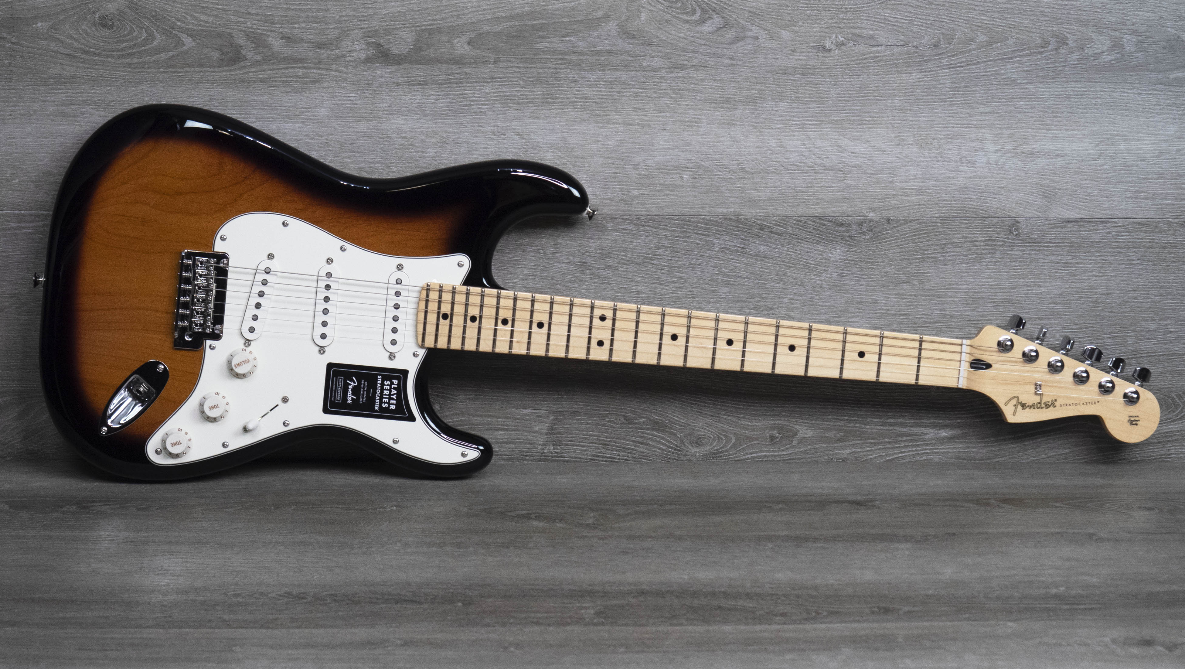 Fender Player Stratocaster, Maple Fingerboard, Anniversary 2-Colour Sunburst