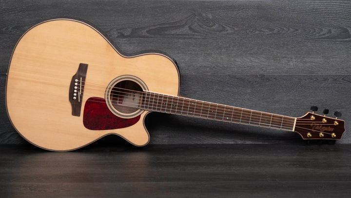 Takamine GN93CE-NAT NEX Cutaway, Solid Spruce Top, Rosewood & Quilted Maple Back w/ TK-40D Pickup