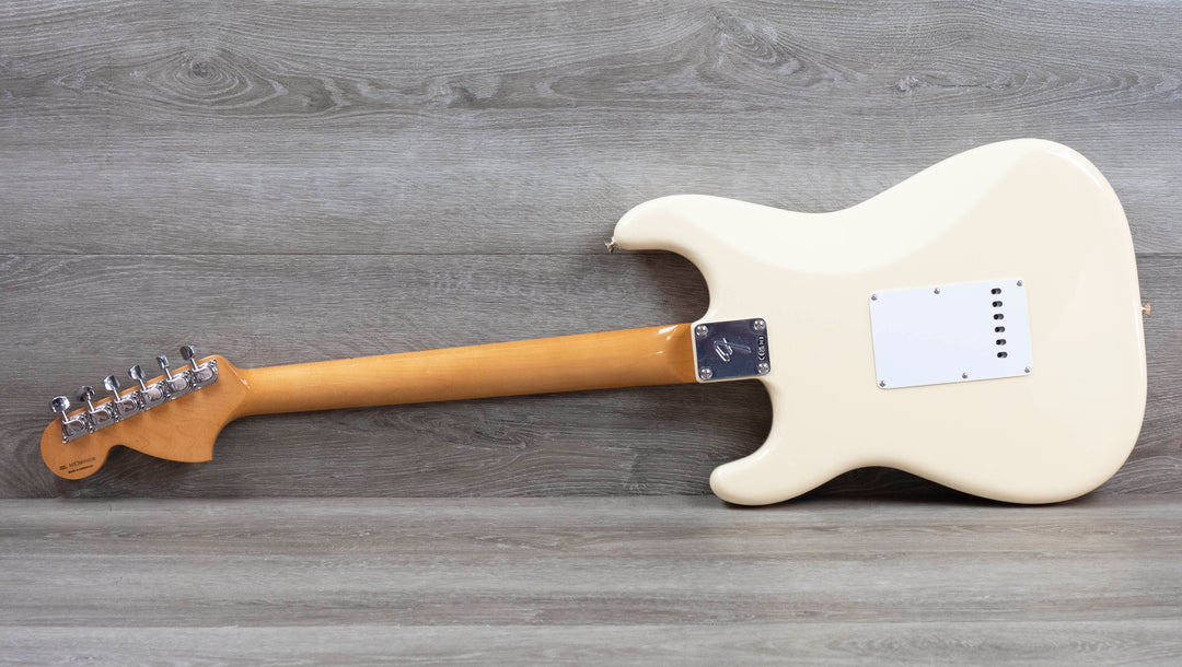 Fender Vintera III Late '60s Stratocaster, Maple Fingerboard, Olympic White