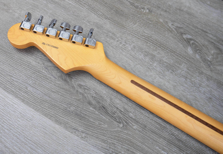 Fender American Professional II Stratocaster, touche en érable, Sunburst 3 couleurs