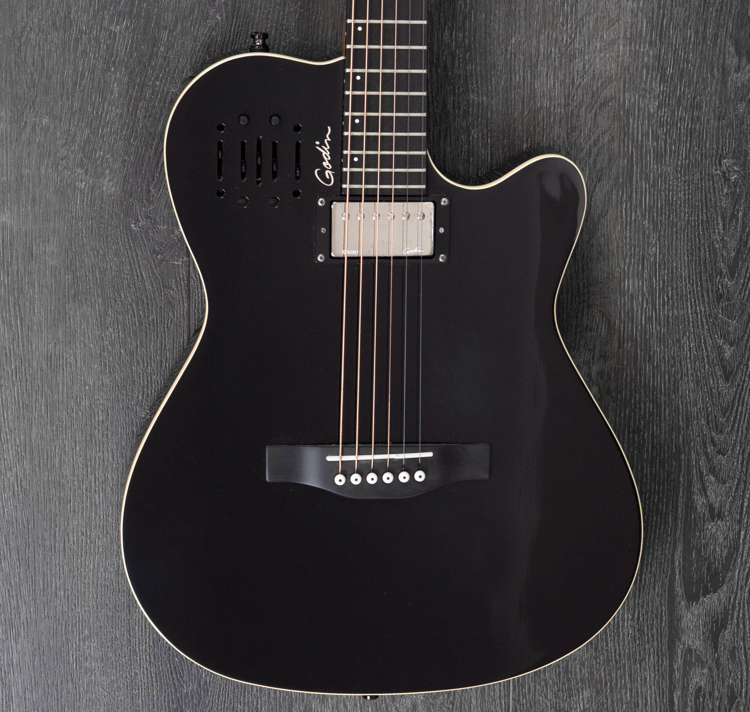 ギター Godin A6 ULTRA black Pre-Owned Godin A6 Ultra, Black – A Strings