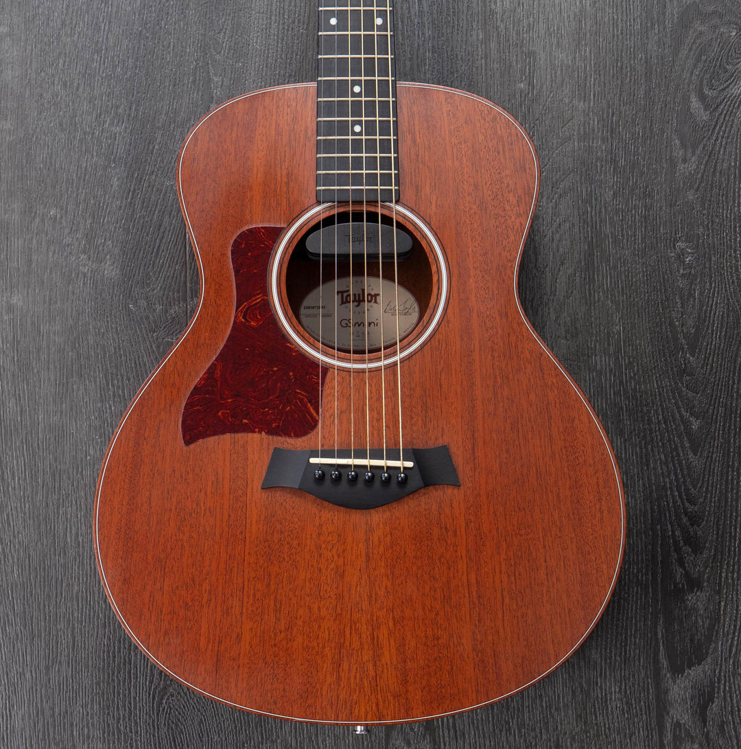 Pre-Owned Taylor GS Mini Electro-Acoustic, Natural w/ Hard Case