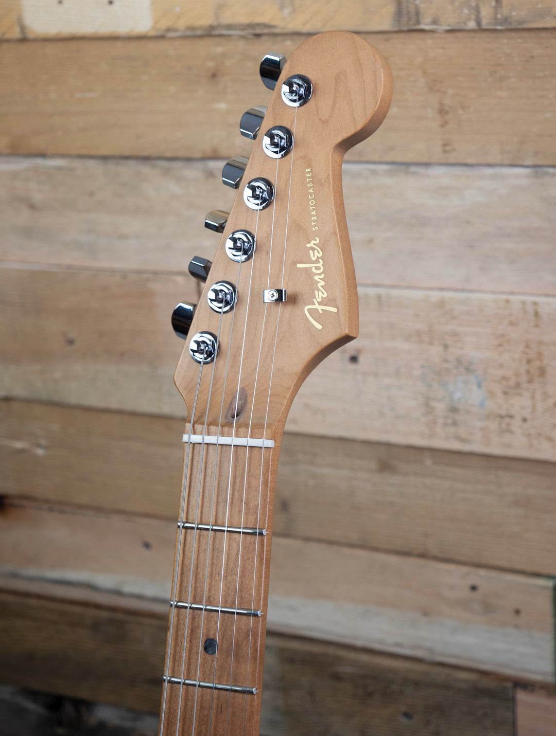 Fender Limited Edition American Ultra II Stratocaster HSS, Roasted Maple Fingerboard, Aurora