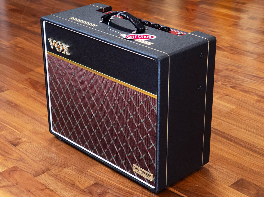 Vox AC10 Hand-Wired Valve Amplifier