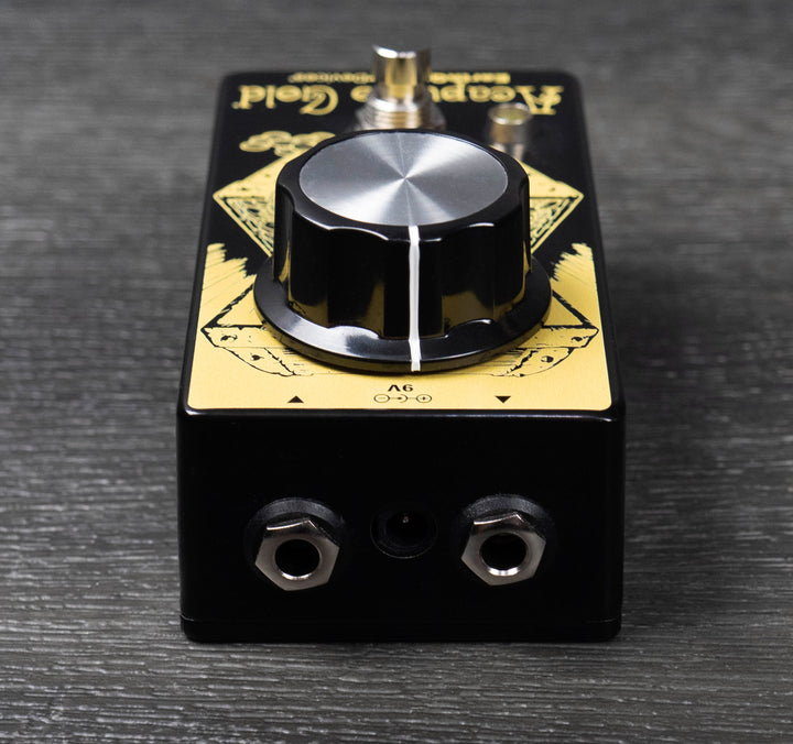 Pedal de efectos de distorsión y fuzz Acapulco Gold V2 de EarthQuaker Devices