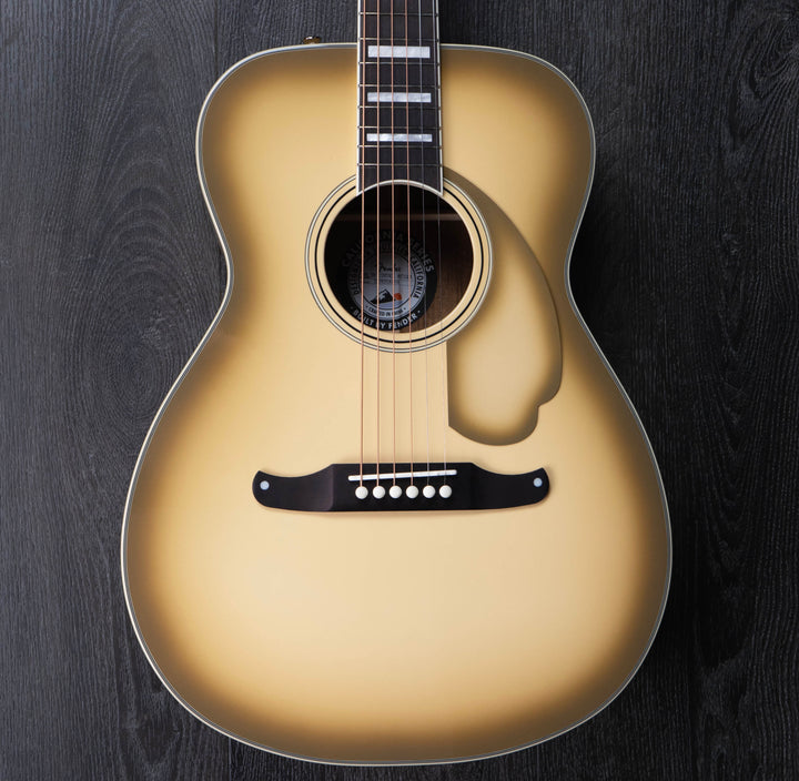 Fender Limited Edition California Vintage Malibu with Case, Antigua Pickguard, Antigua