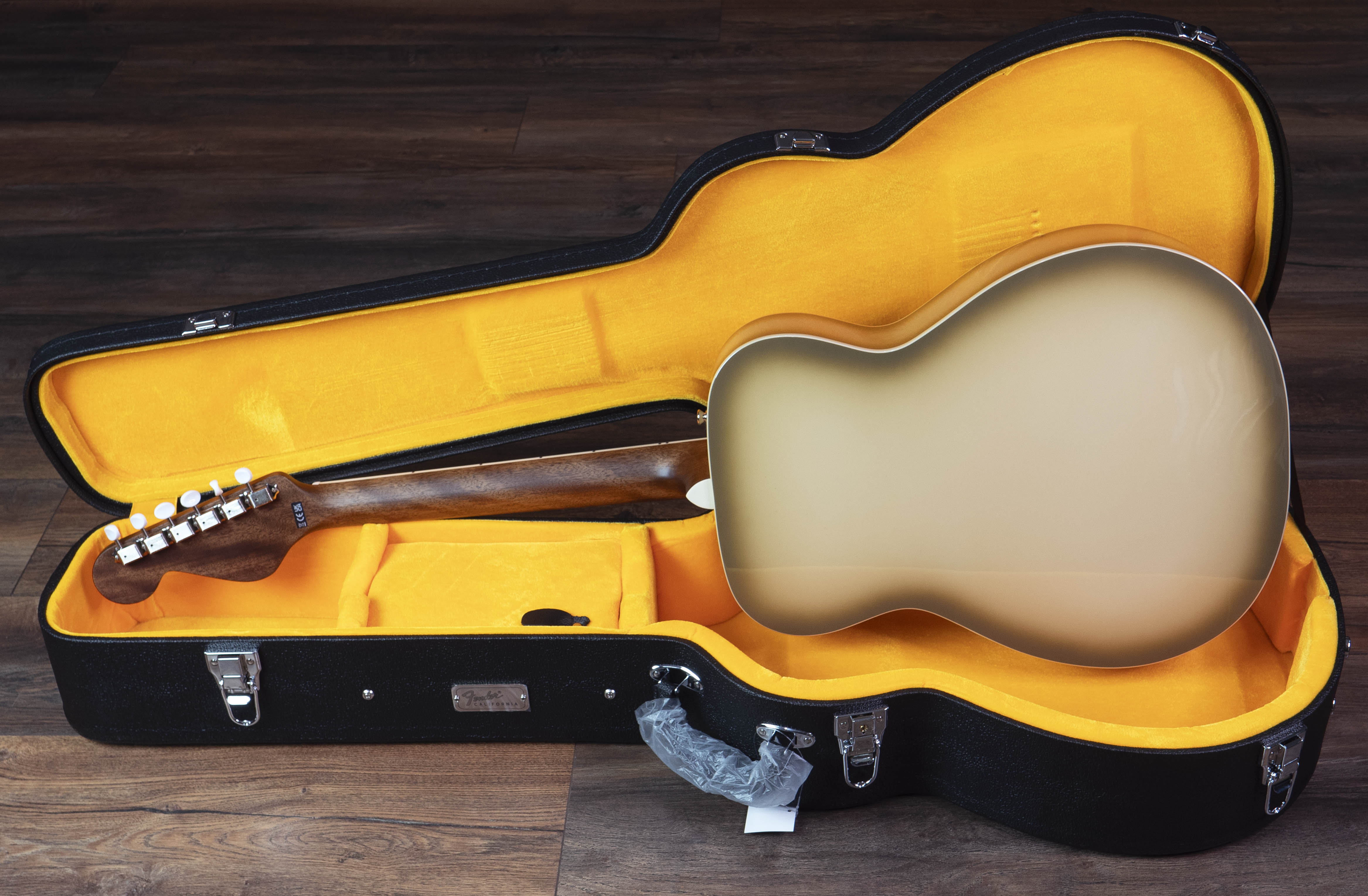 Fender Limited Edition California Vintage Palomino with Case