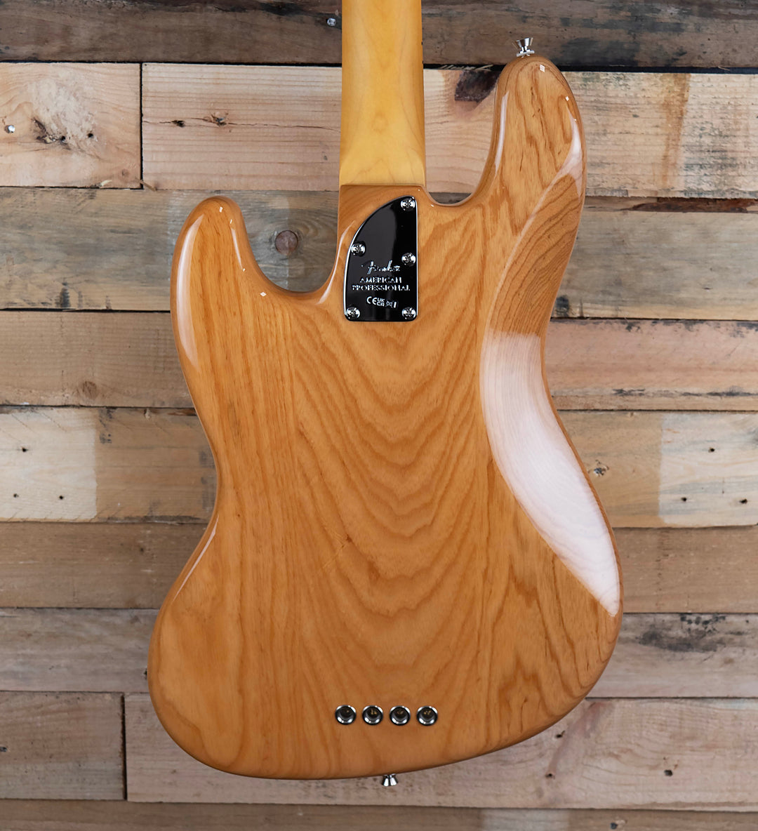 Fender American Professional Jazz Bass, Maple Fingerboard, Natural