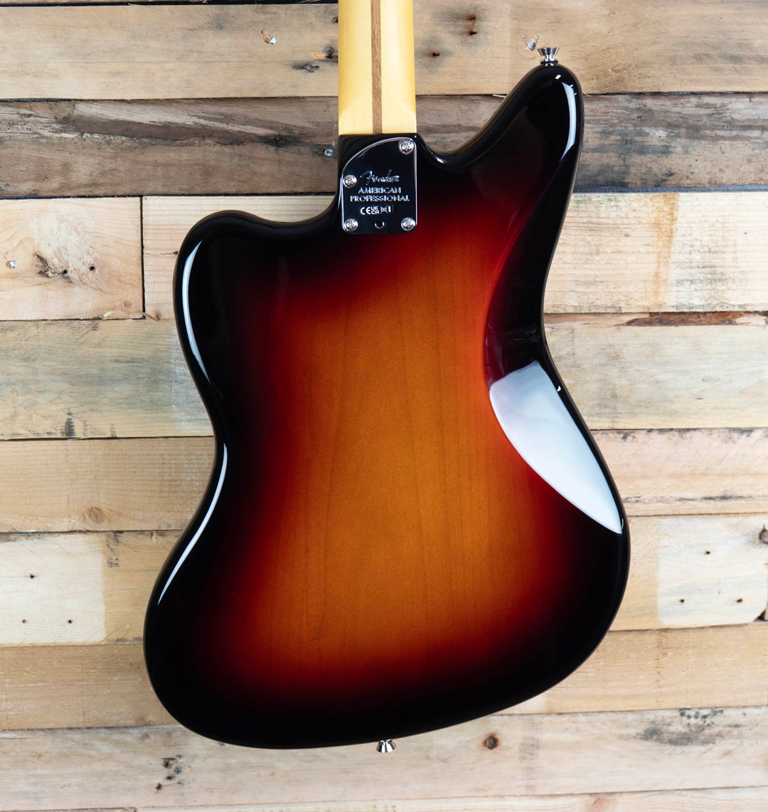 Fender American Professional Jaguar, Rosewood Fingerboard, 3-Colour Sunburst
