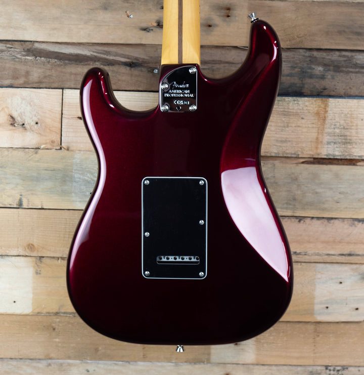 Fender American Professional Stratocaster, Maple Fingerboard, Oxblood