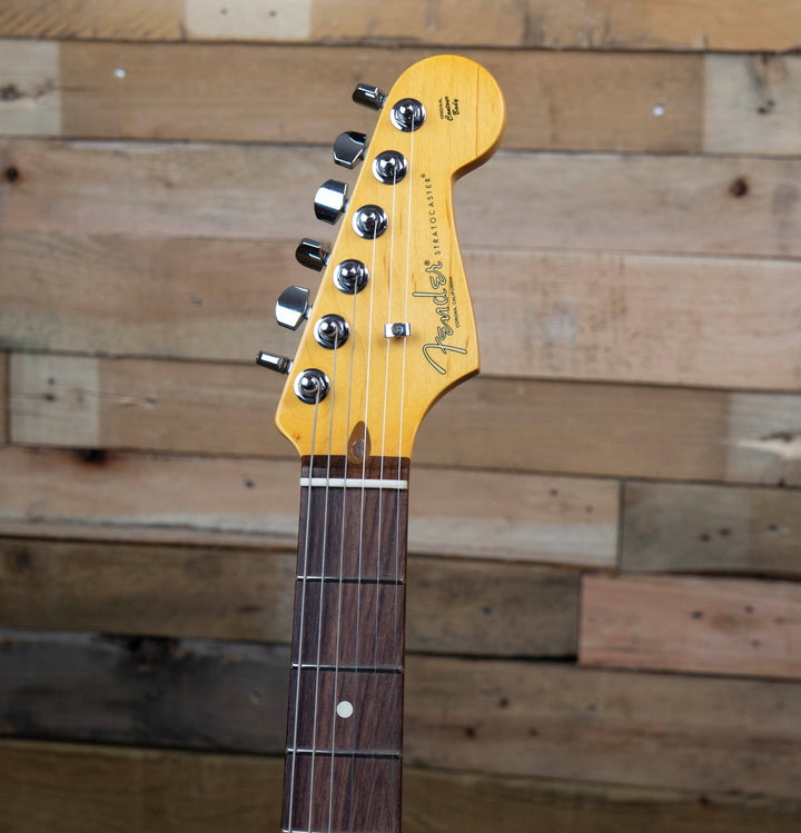 Fender American Professional Stratocaster, Rosewood Fingerboard, Oxblood