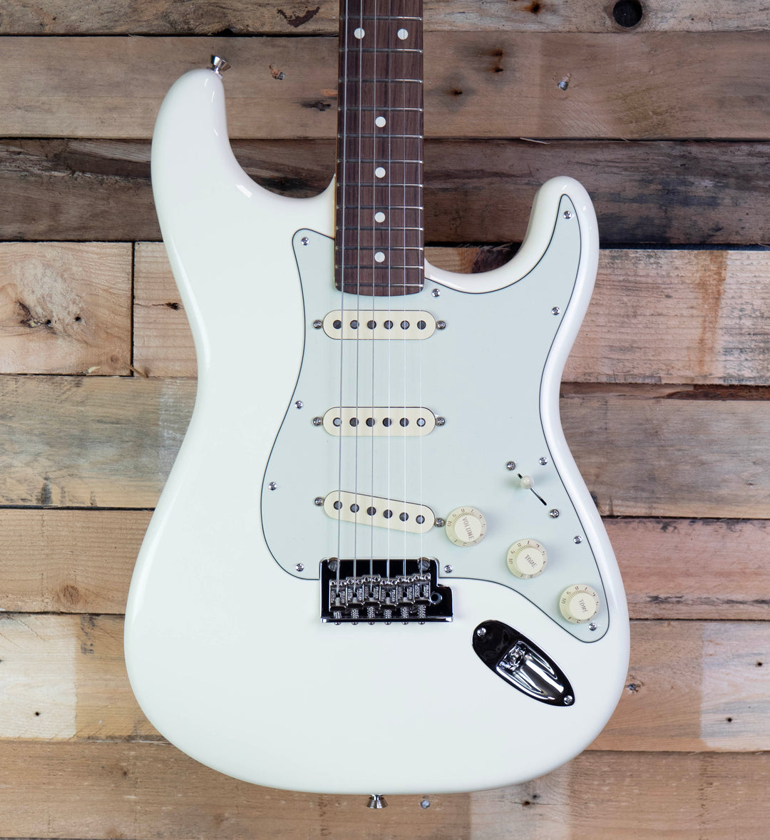 Fender American Professional Stratocaster, Rosewood Fingerboard, Olympic White