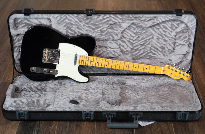 Fender American Professional Telecaster, Maple Fingerboard, Black