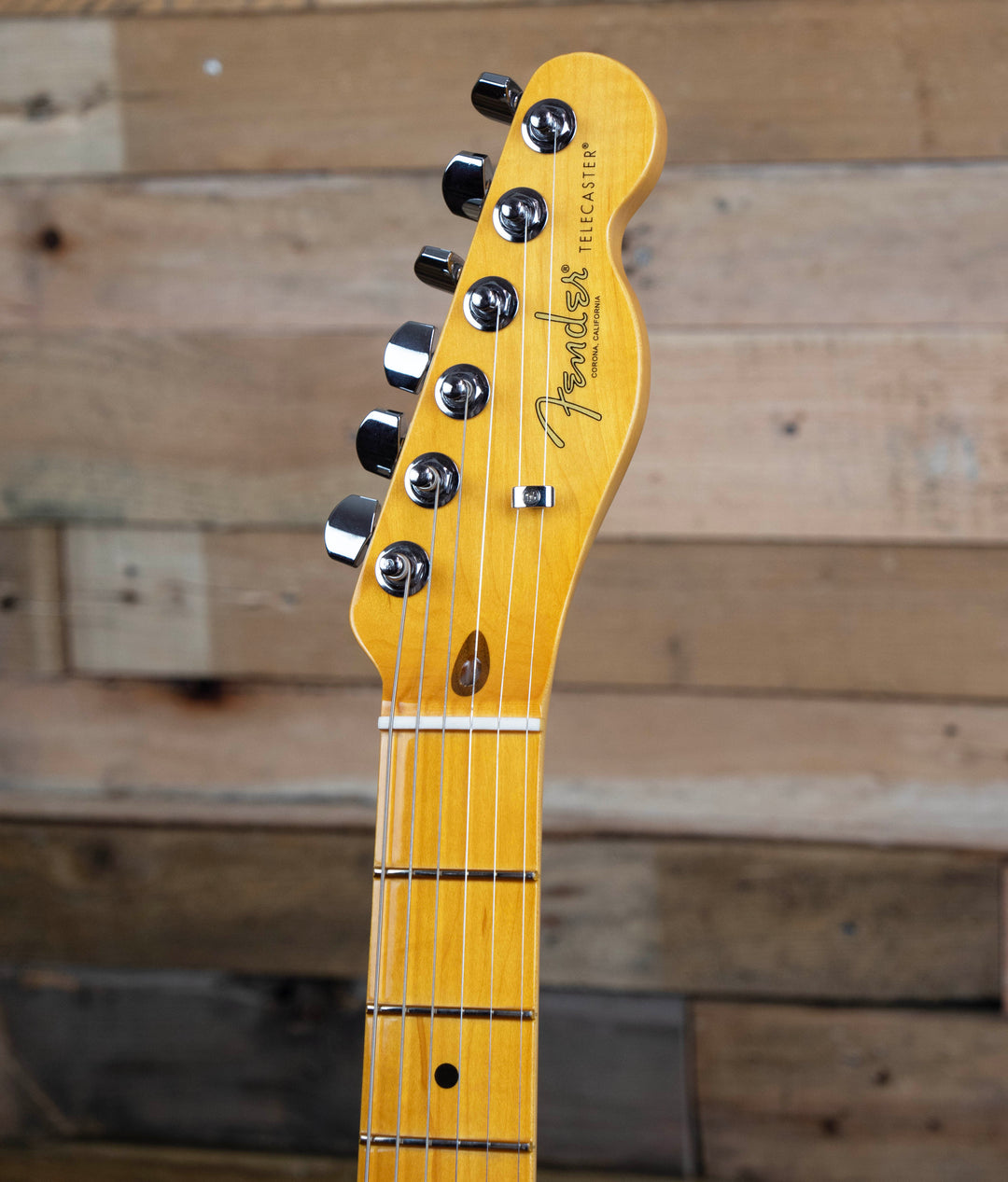 Fender American Professional Telecaster, Maple Fingerboard, Oxblood
