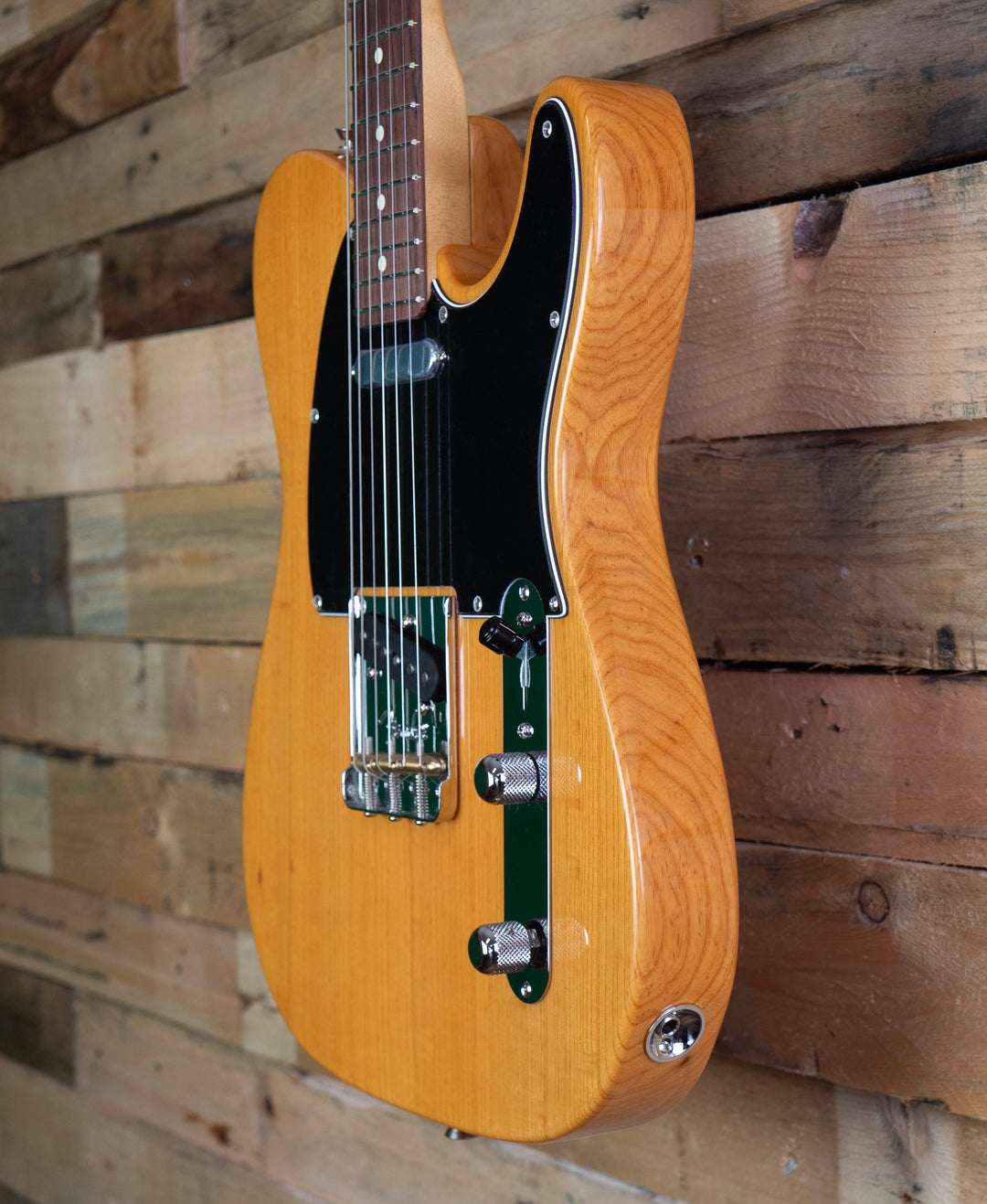 Fender American Professional Telecaster, Rosewood Fingerboard, Natural