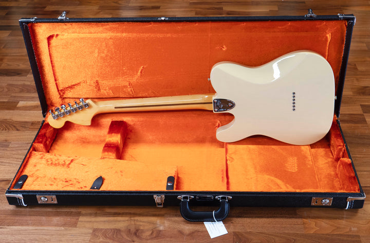 Fender American Vintage II 1975 Telecaster Deluxe, Maple Fingerboard, Vintage Blonde