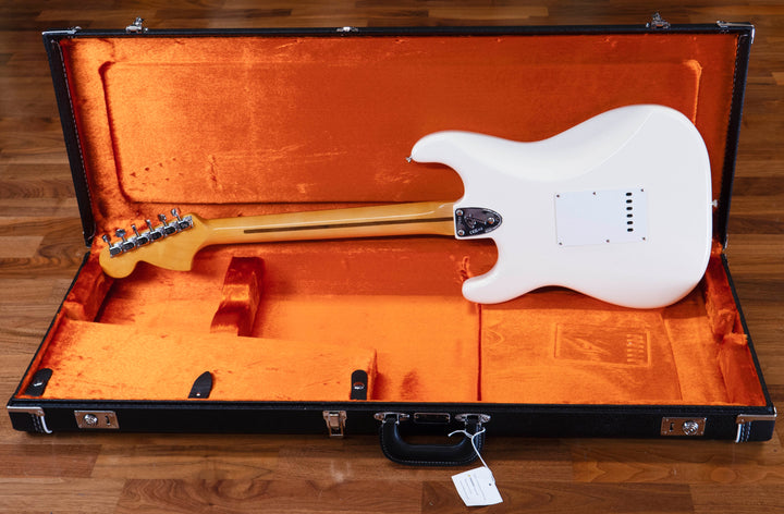 Fender American Vintage II 1973 Stratocaster, Maple Fingerboard, Olympic White