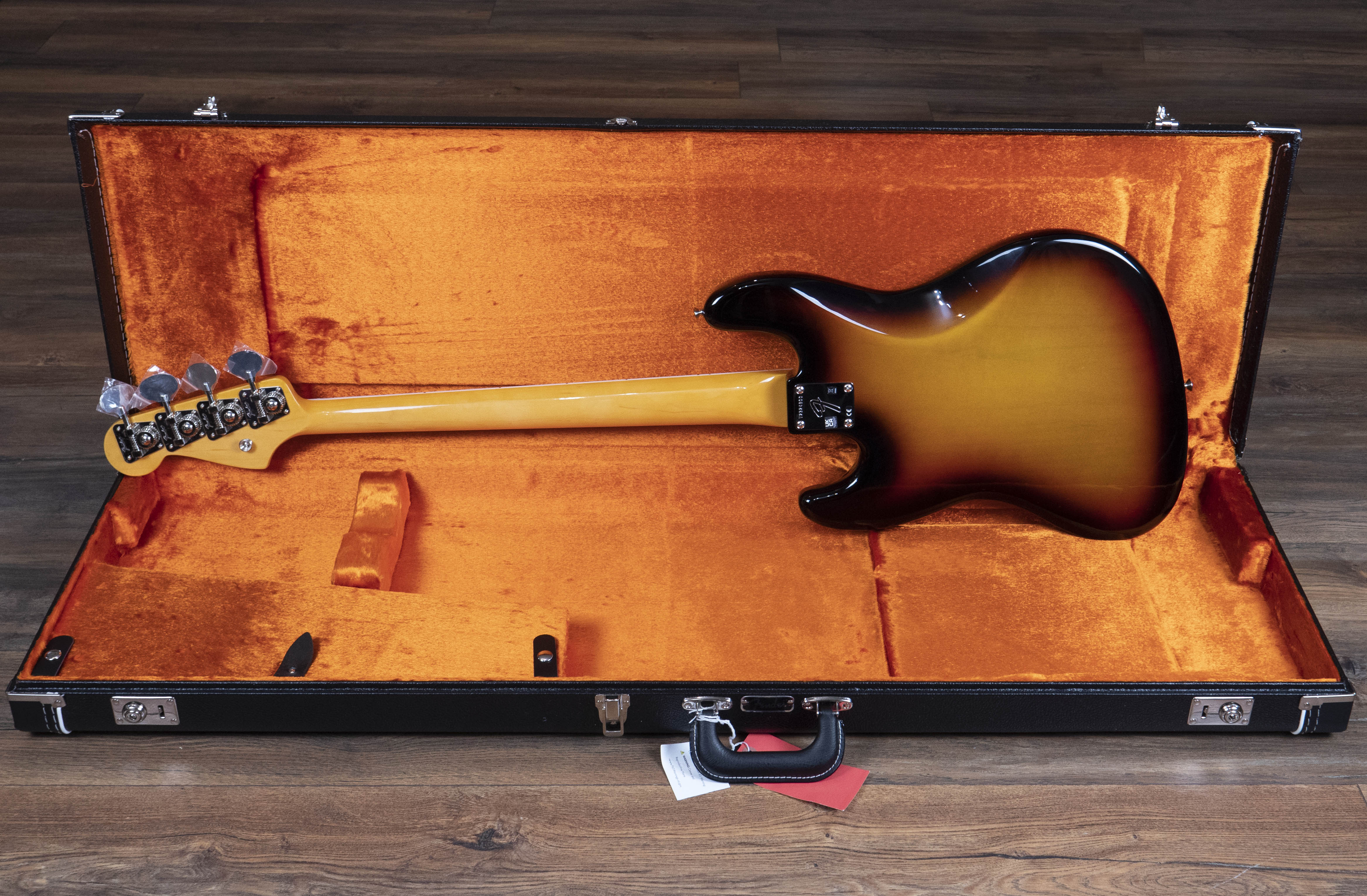 Fender American Vintage II 1966 Jazz Bass, Rosewood Fingerboard, 3