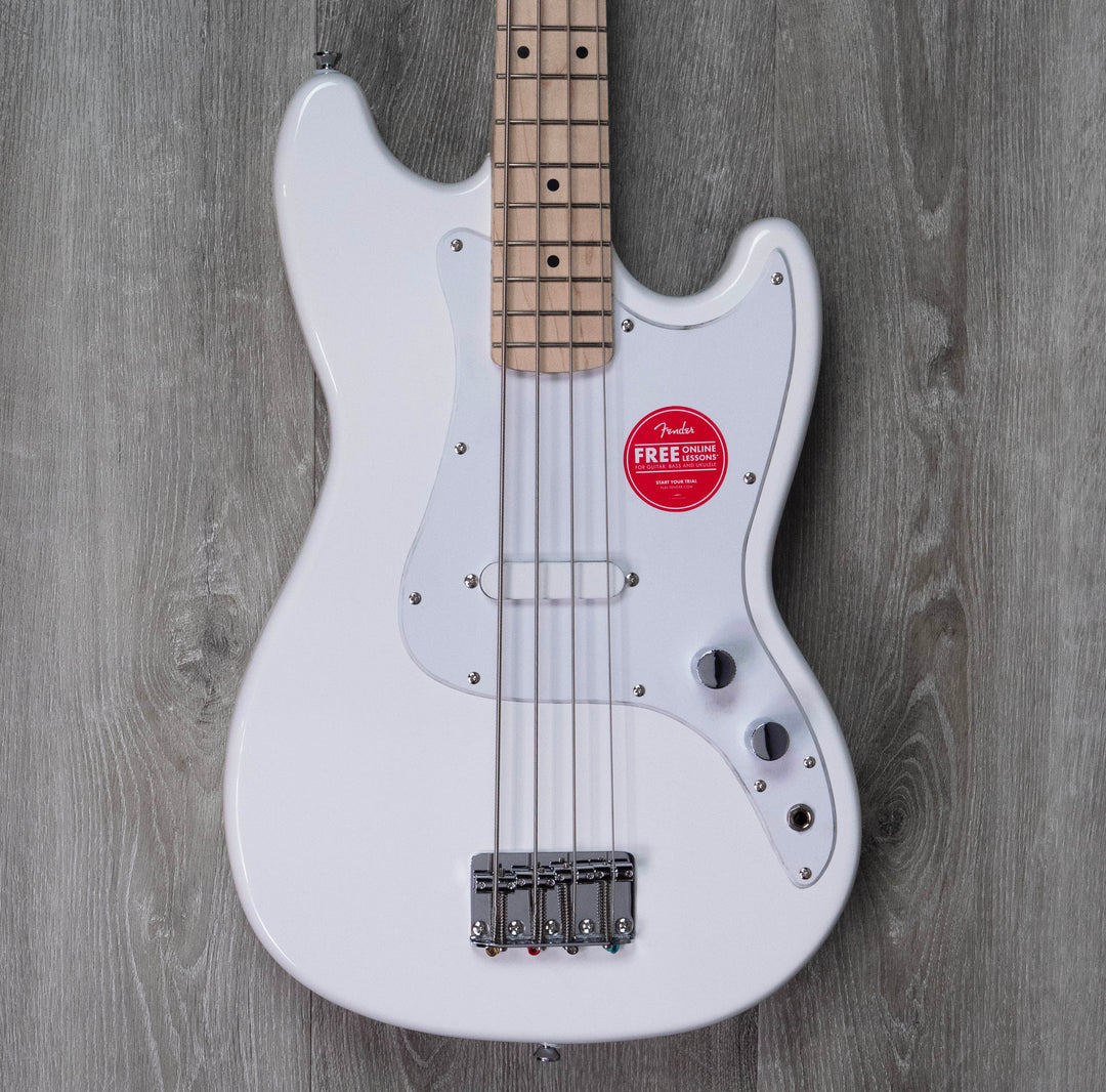 Bajo Squier Sonic Bronco, diapasón de arce, golpeador blanco, blanco ártico