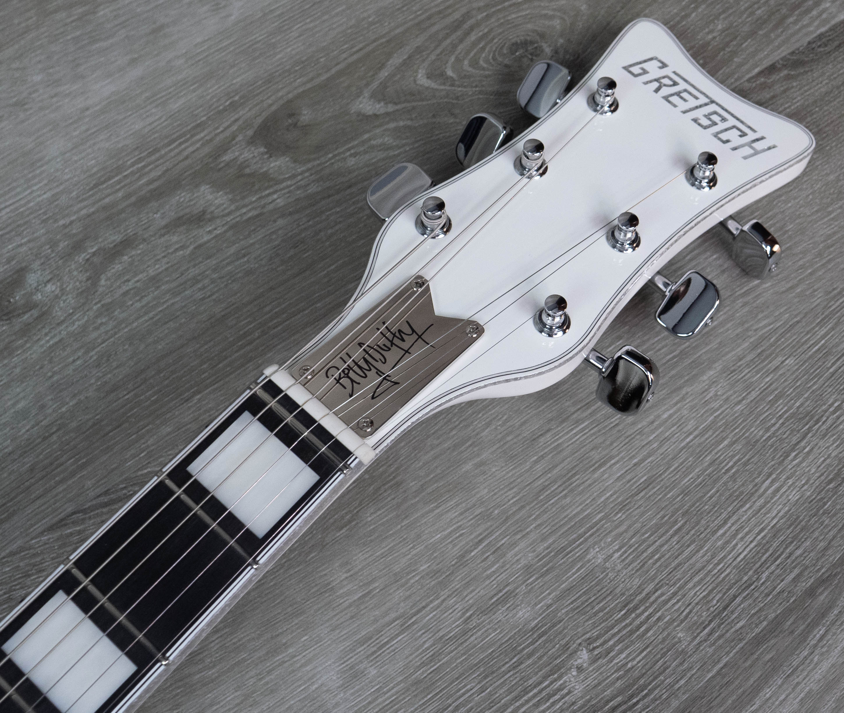 Gretsch G7593-BD Billy Duffy Signature Falcon with Bigsby, Ebony