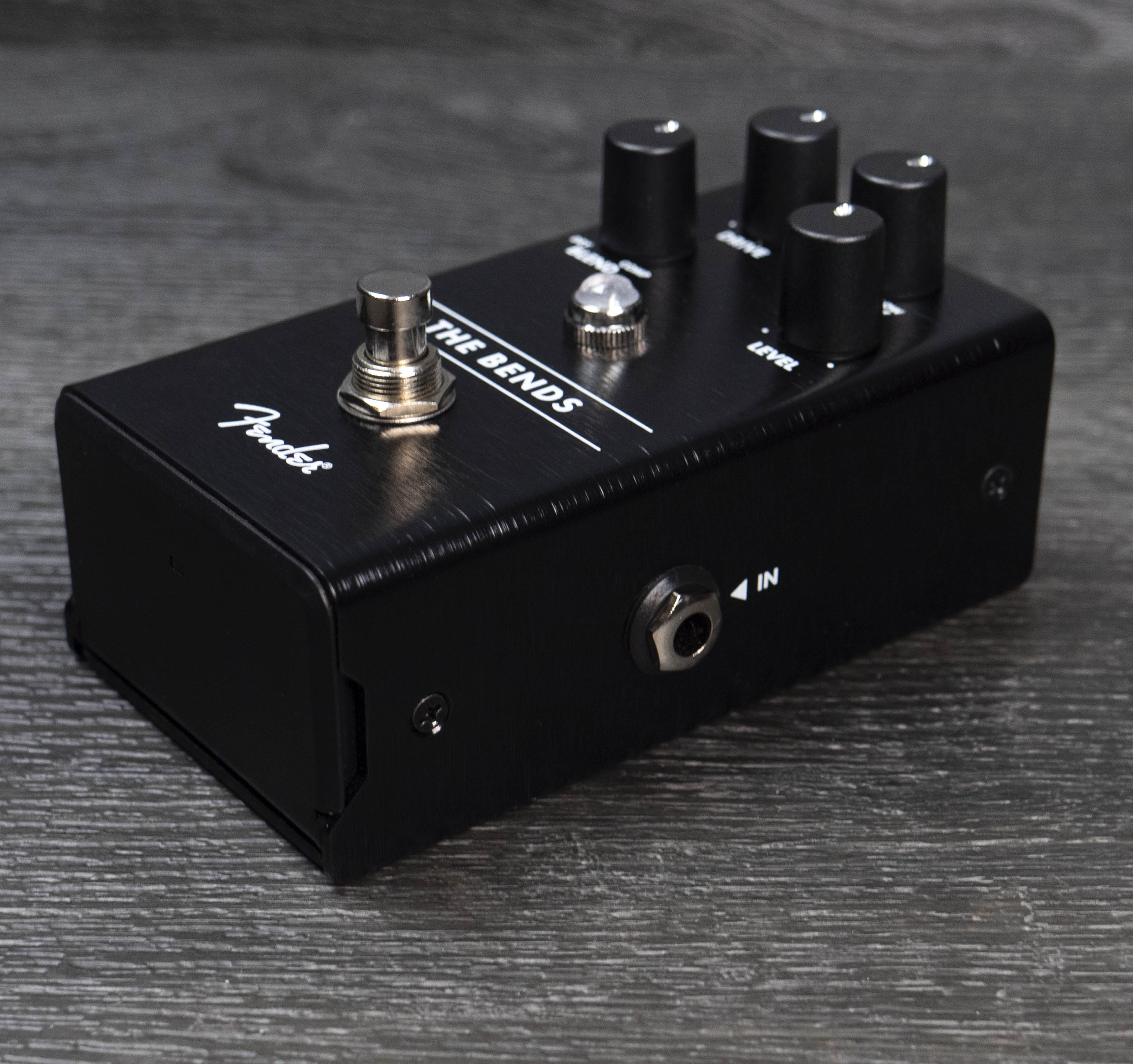 Fender The Bends Compressor Pedal – A Strings