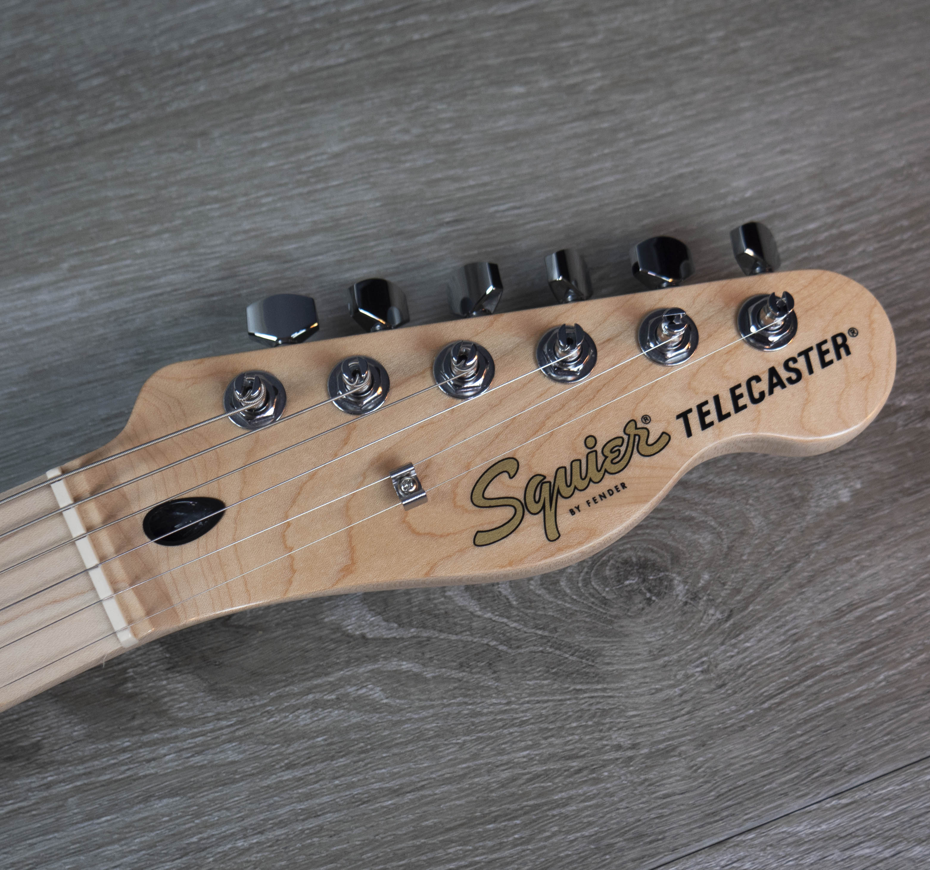 Squier Affinity Series Telecaster Deluxe, Maple Fingerboard, Black