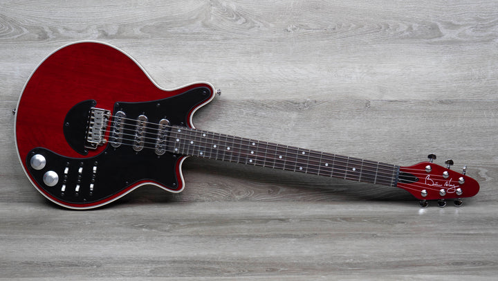 Brian May Special Guitar in Antique Cherry