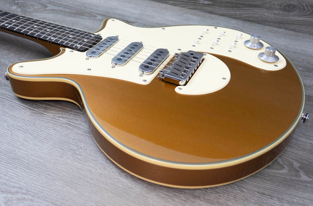 Brian May Special Guitar in Jubilee Gold