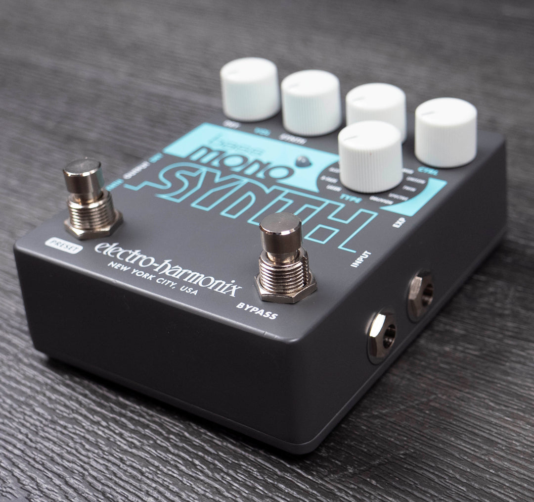 Electro Harmonix Bass Mono Synth Pedal