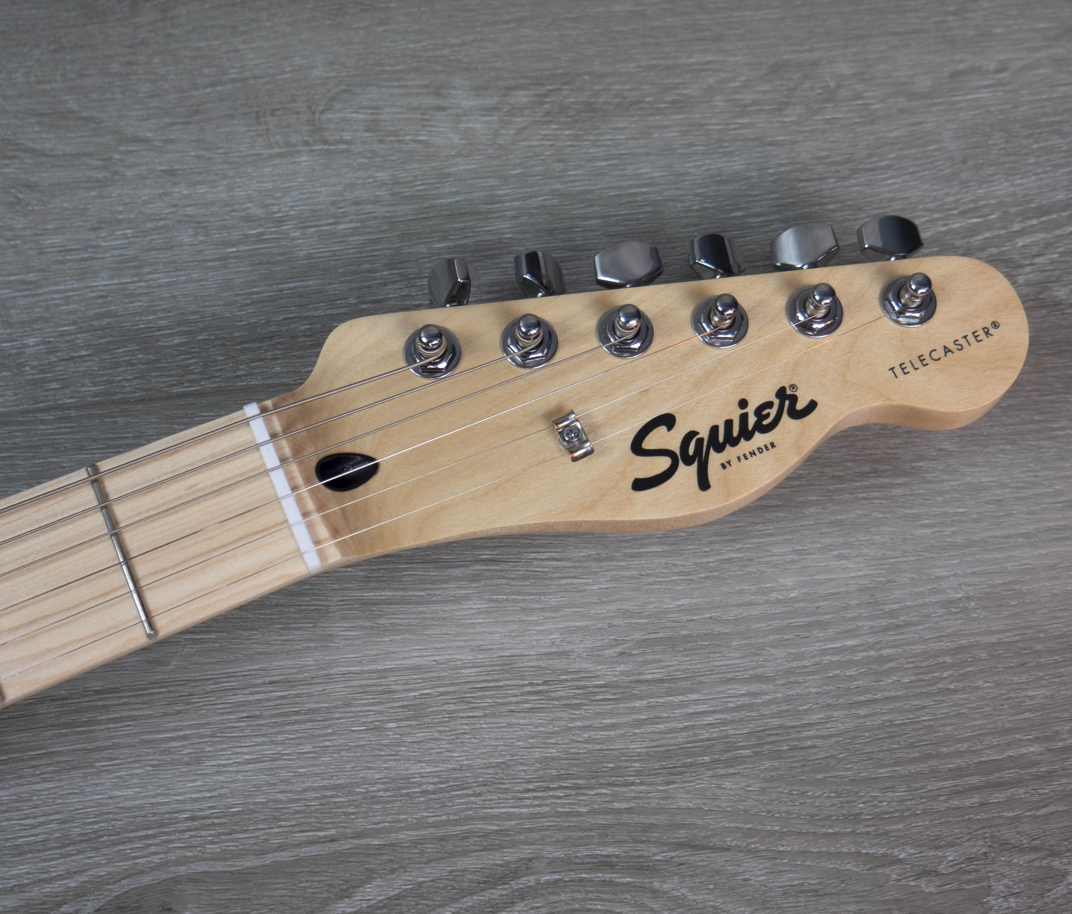 Squier Sonic Telecaster, Maple Fingerboard, Black Pickguard
