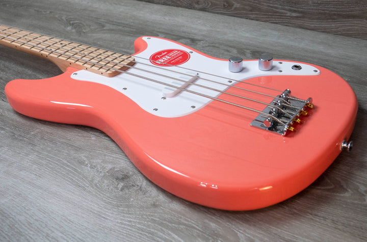 Basse Squier Sonic Bronco, touche en érable, pickguard blanc, corail de Tahiti